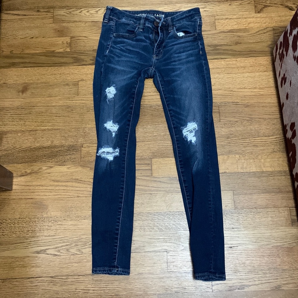 American Eagle Ripped Jeggings Size 6